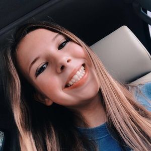 Meet your Posher, Raina